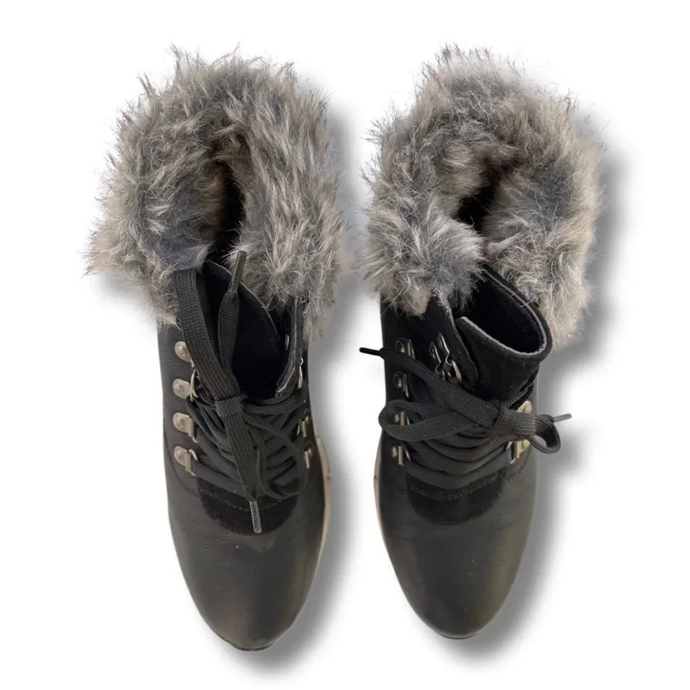 Lapierce Women's All-Weather Hiker Bootie Size 39